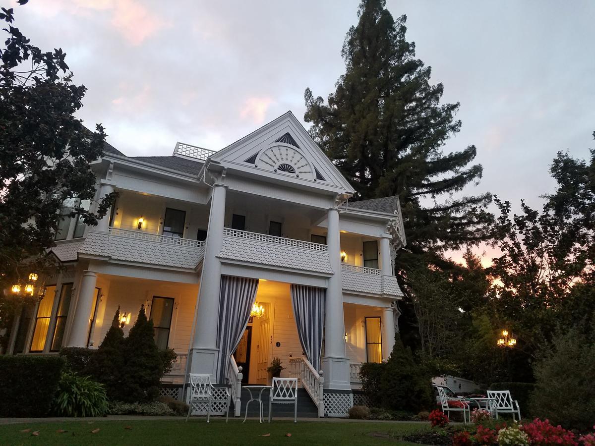 The White House Napa Valley Exterior photo